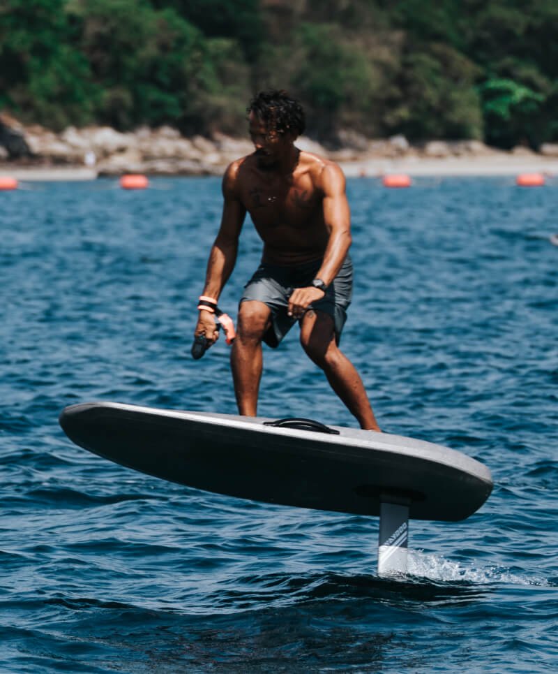 Efoil Surfboard Rental: Discover the Best Surf in Phuket and Phangan, Thailand 